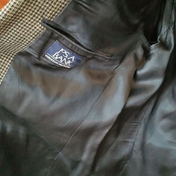 MEN'S JACKET!! - Picture 2 of 5